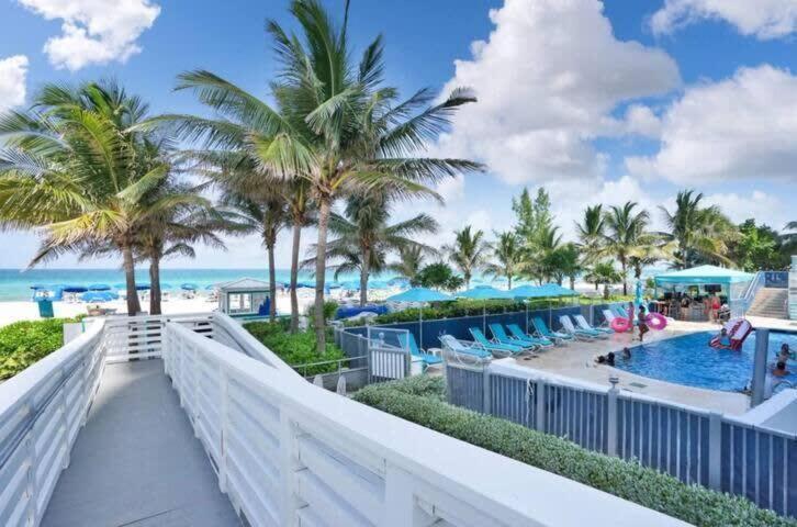 Beachfront Resort - Pool - Ocean View Balcony- Gym Miami Beach Kültér fotó