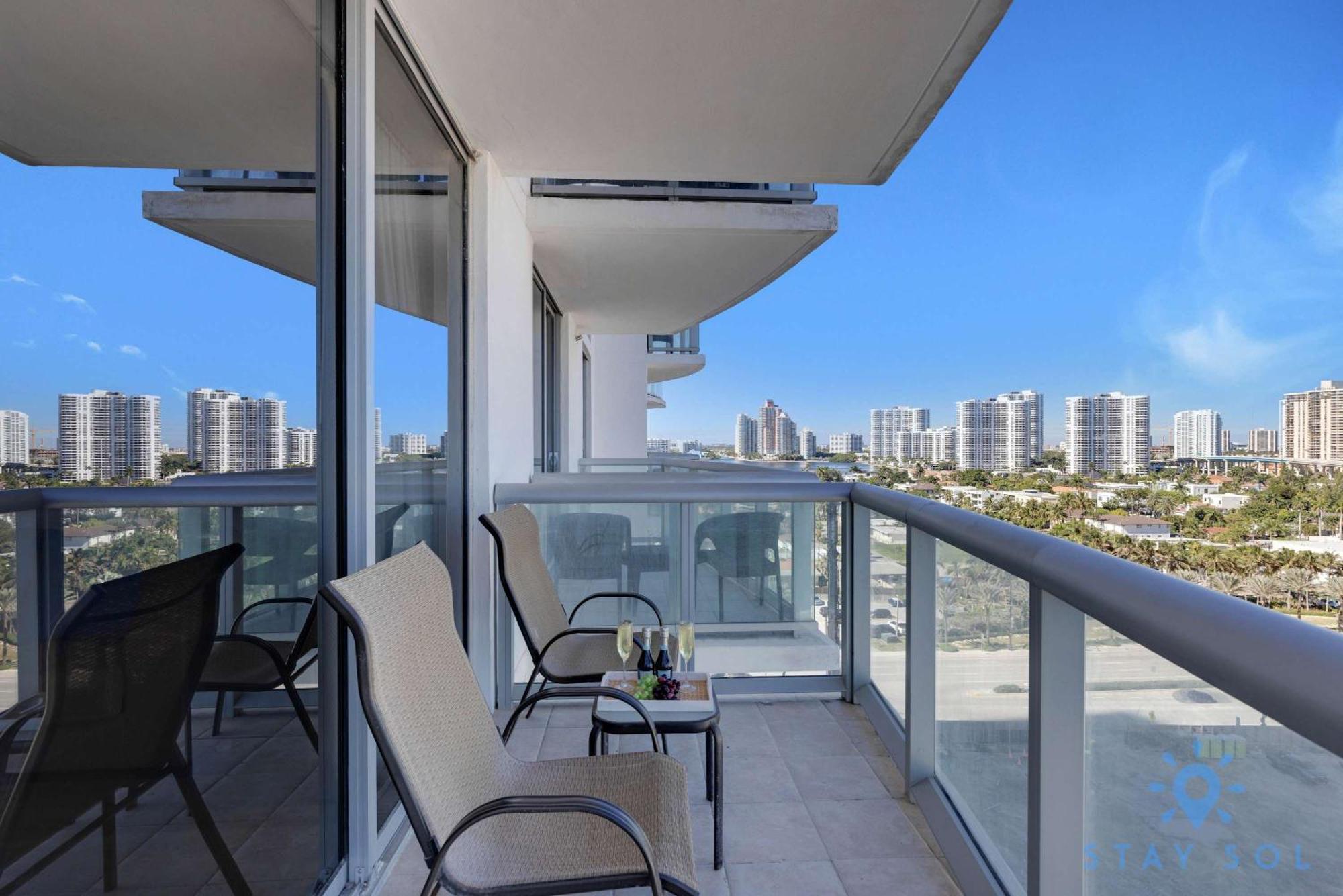 Beachfront Resort - Pool - Ocean View Balcony- Gym Miami Beach Kültér fotó